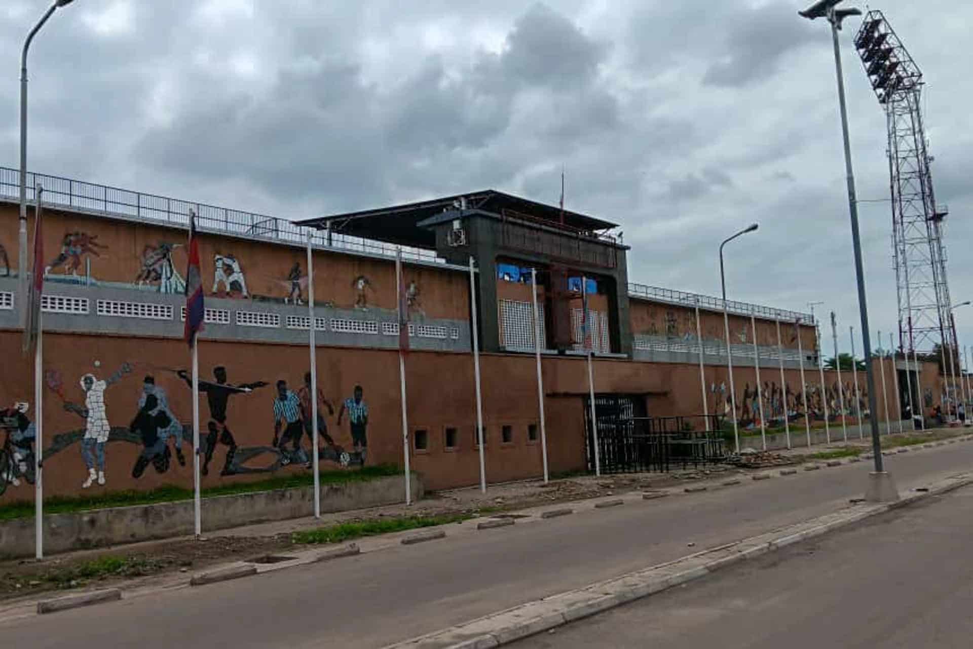 El estadio 20 de Mayo, hoy rebautizado Tata Raphael, donde se disputó el combate entre Muhamad Ali y George Foreman en Kinshasa hace 50 años. EFE