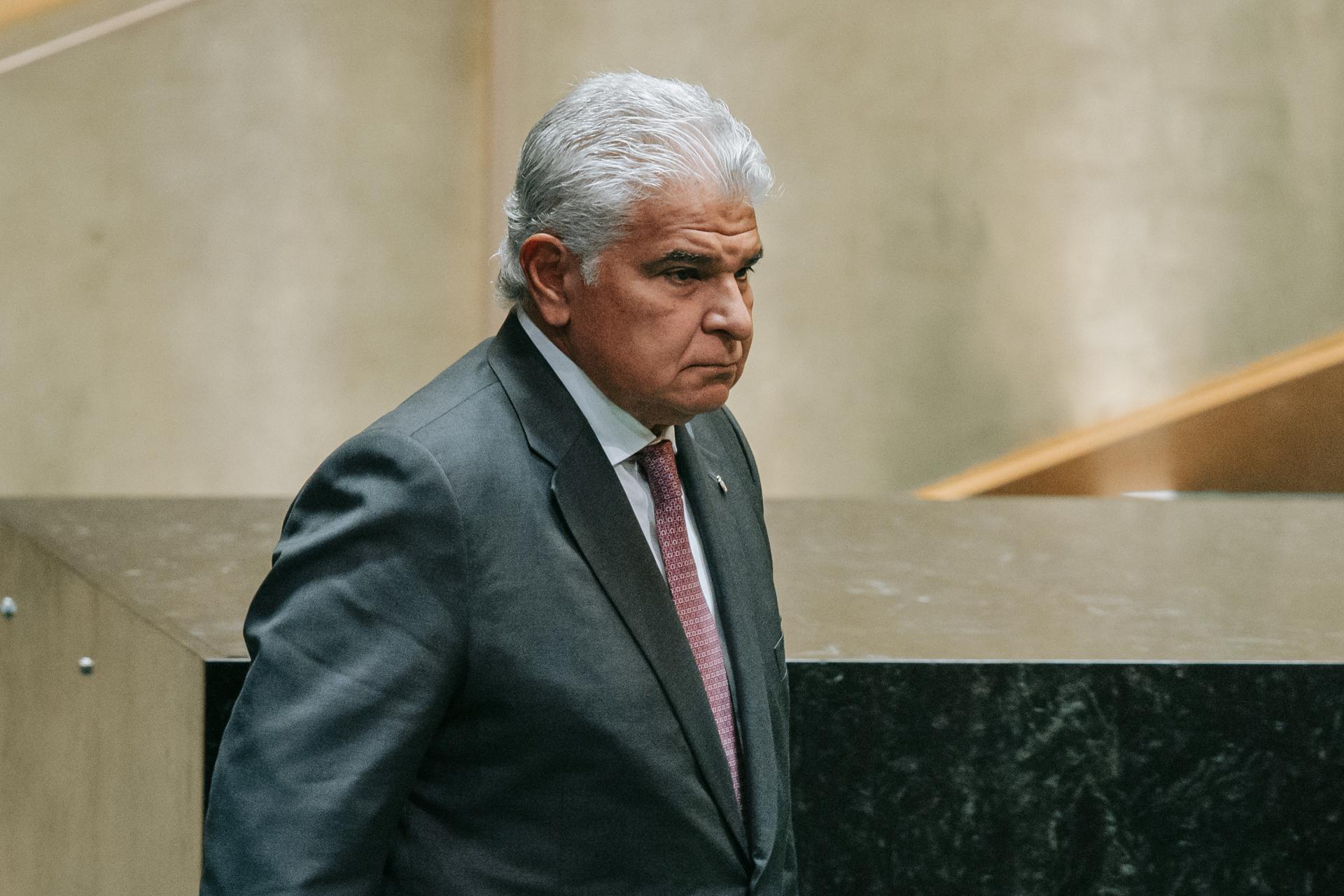 Fotografía de archivo del presidente panameño José Raúl Mulino, quien se encuentra de visita diplomática en Francia. EFE/EPA/Olga Fedorova