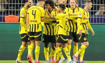 Los jugadores del Borussia Dortmund celebran un gol durante un partido de la Liga de Campeones, en una foto de archivo. EFE/EPA/FRIEDEMANN VOGEL