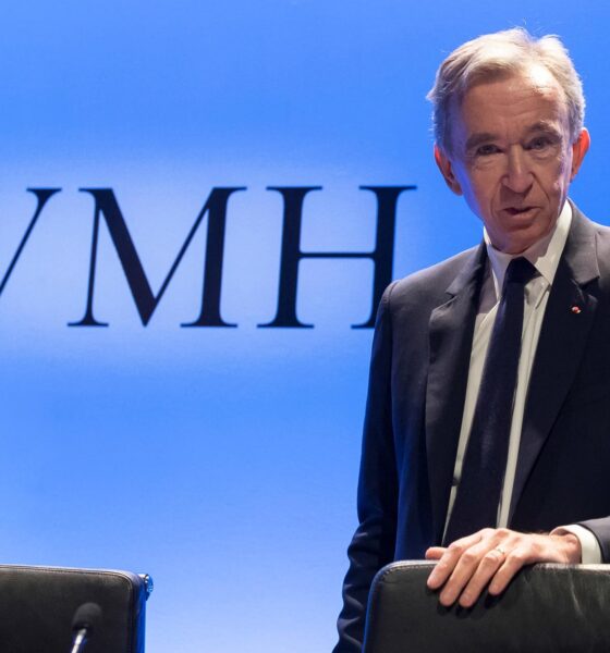 El presidente ejecutivo del grupo francés del lujo Louis Vuitton Moët Hennessy (LVMH), Bernard Arnault, en una foto de archivo. EFE/ Ian Langsdon