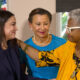 Las congresistas demócratas de Nueva York, Alexandria Ocasio-Cortez (i) y Nydia M. Velázquez (c) hablan con la candidata para comisionada residente en Washington por el Movimiento Victoria Ciudadana (MVC), Ana Irma Rivera Lassén durante una rueda de prensa este miércoles, en San Juan (Puerto Rico). EFE/ Thais Llora