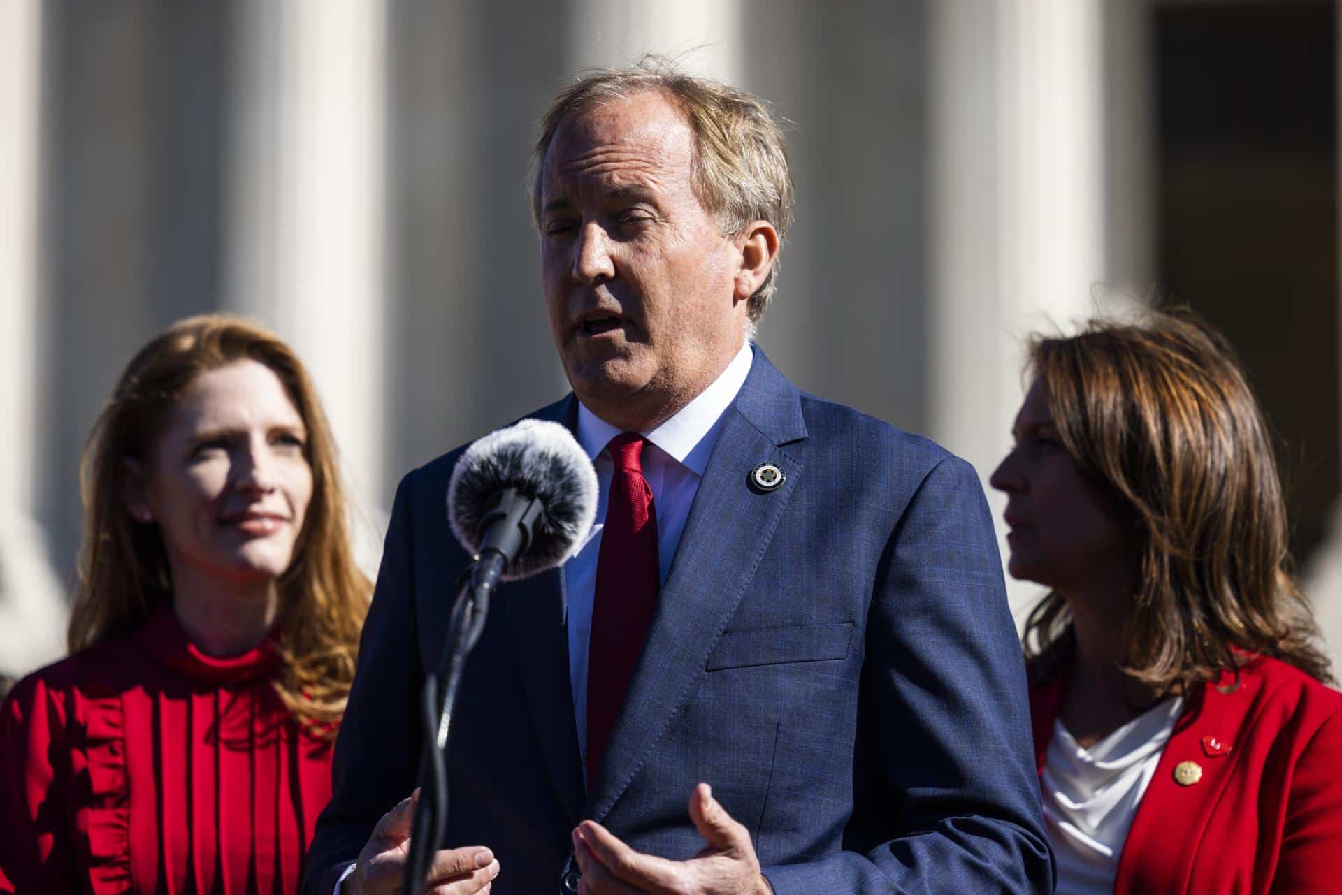 Foto de archivo del fiscal general de Texas Ken Paxton. EFE/EPA/JIM LO SCALZO