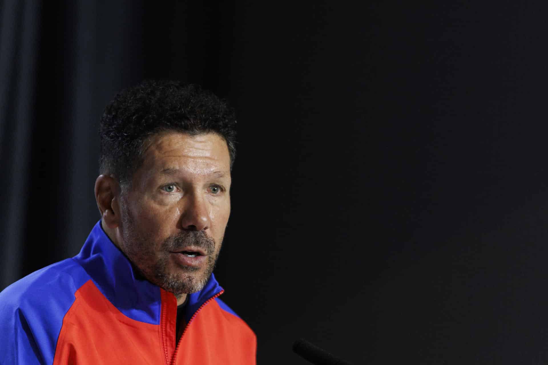 Simeone, durante la rueda de prensa de este sábado. EFE/Sergio Perez