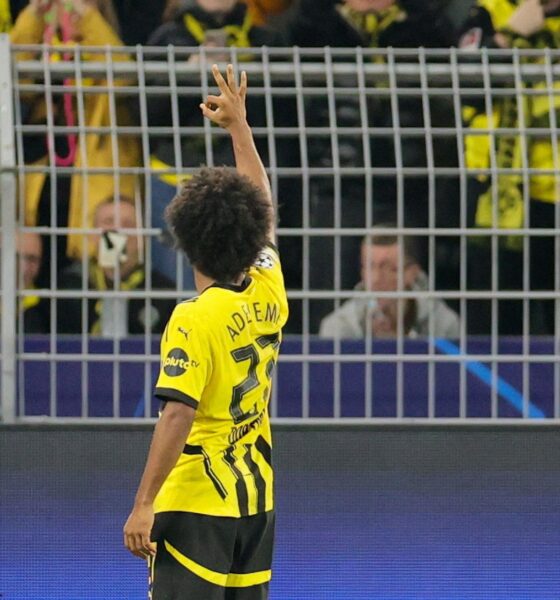 Karim Adeyemi del Dortmund después de marcar el 5-1 durante el partido de la Champions League entre el Borussia Dortmund y el Celtic en Dortmund, Alemania. EFE/EPA/FRIEDEMANN VOGEL