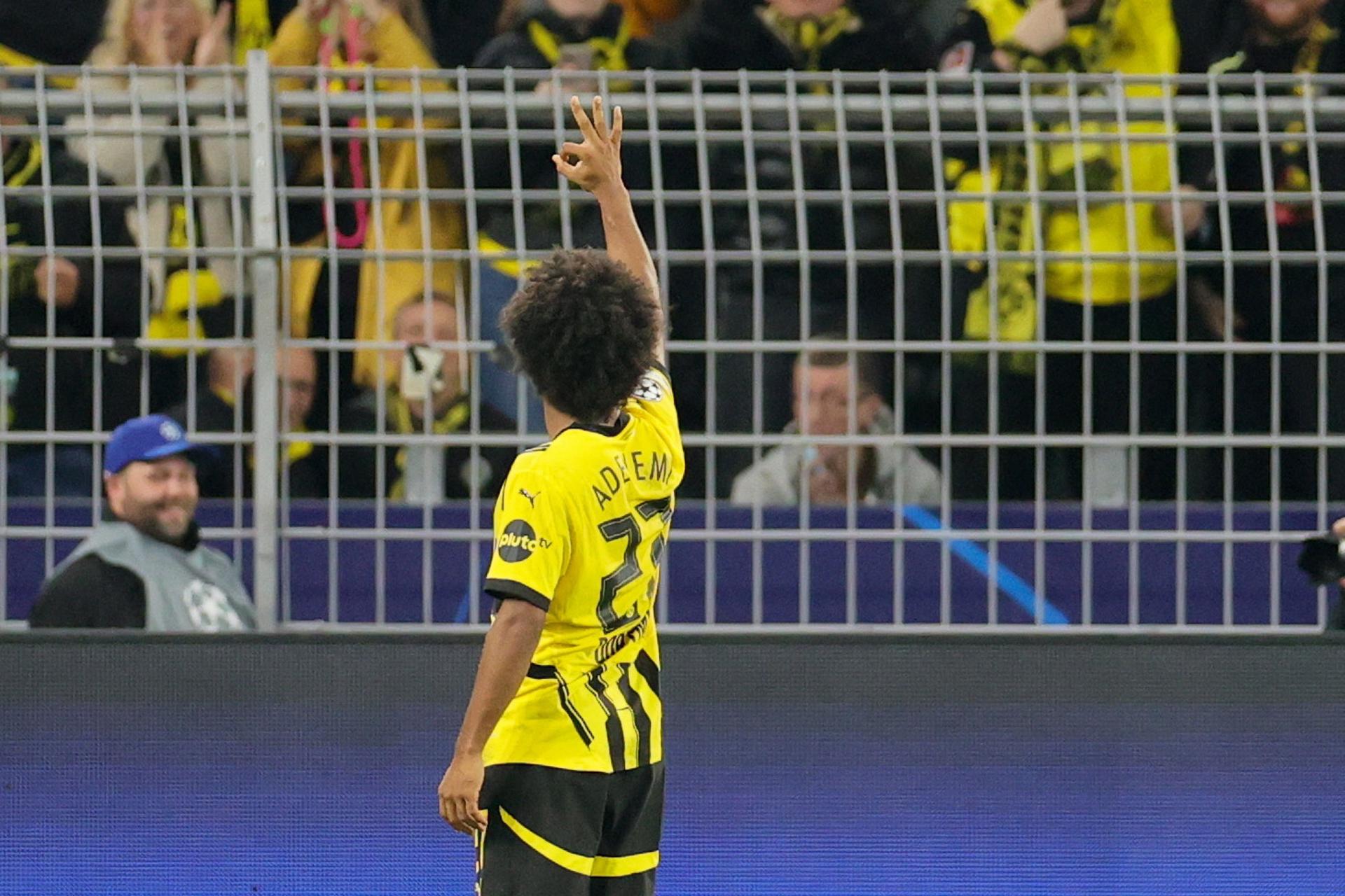 Karim Adeyemi del Dortmund después de marcar el 5-1 durante el partido de la Champions League entre el Borussia Dortmund y el Celtic en Dortmund, Alemania. EFE/EPA/FRIEDEMANN VOGEL