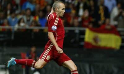 El jugador de la selección española Andrés Iniesta en foto de archivo de José Luis Cereijido. EFE