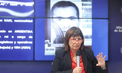 La ministra de Seguridad argentina, Patricia Bullrich , habla durante una rueda de prensa este viernes, en Buenos Aires (Argentina). EFE/ Juan Ignacio Roncoroni