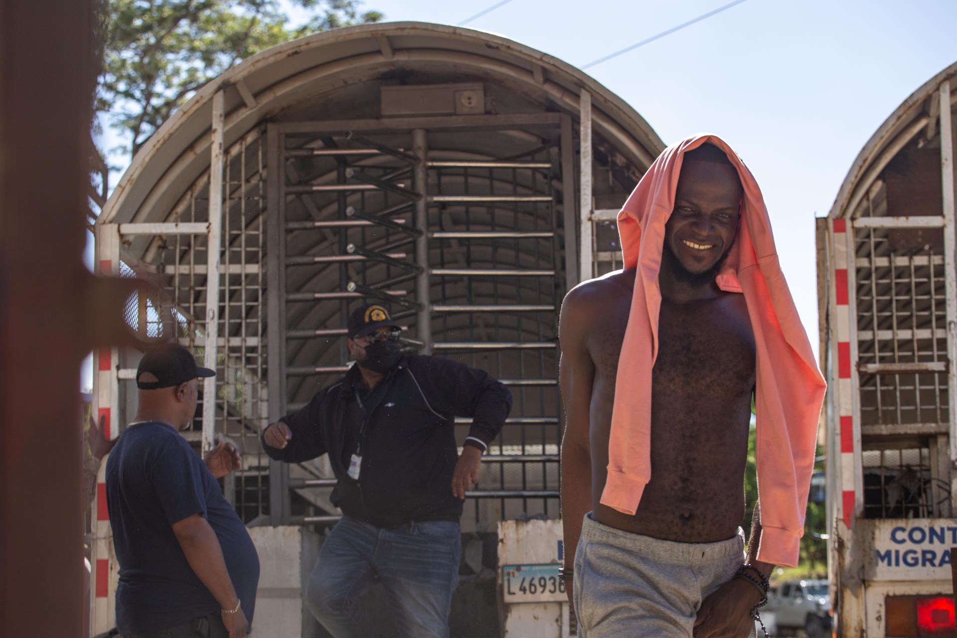 Un ciudadano haitiano regresa deportado desde la República Dominicana en Belladere (Haití). Imagen de archivo. EFE/ Mentor David Lorens