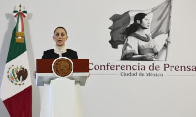 La presidenta de México, Claudia Sheinbaum, habla durante su rueda de prensa matutina en Palacio Nacional este martes, en Ciudad de México (México). EFE/ José Méndez