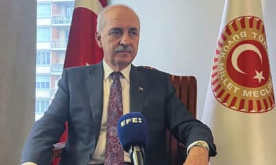 El presidente del Parlamento turco, Nurman Kurtulmus, realiza declaraciones a EFE este martes en Ginebra (Suiza). La entrada de Turquía en el grupo de las grandes economías emergentes, conocidas como BRICS, forma parte de una política exterior favorable al multilateralismo y no significa darle la espalda a Occidente, aseguró Kurtulmus. EFE/ Anisia Gil