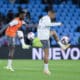 Los jugadores franceses del Real Madrid Camavinga (i) y Mbappé calientan antes del comienzo del encuentro de la décima jornada de LaLiga EA Sports disputado entre el Celta de Vigo y el Real Madrid en el estadio de Balaídos, Vigo, este sábado. EFE/ Lavandeira