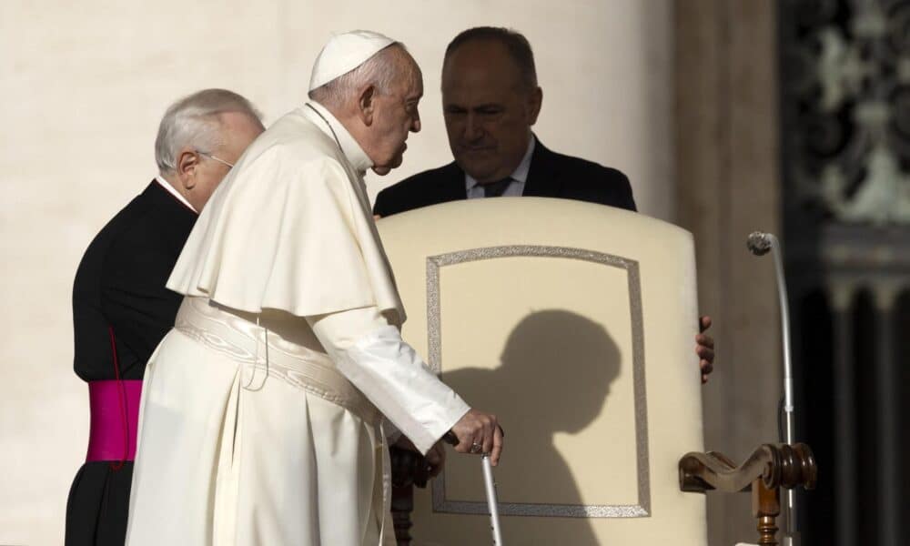 El papa Francisco este 9 de octubre en la Plaza de San Pedro. EFE/EPA/MASSIMO PERCOSSI