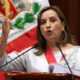 Fotografía de archivo del 28 de julio de 2024 de la presidenta de Perú, Dina Boluarte, durante un discurso ante el Parlamento en Lima (Perú). EFE/ Cristobal Bouroncle/POOL