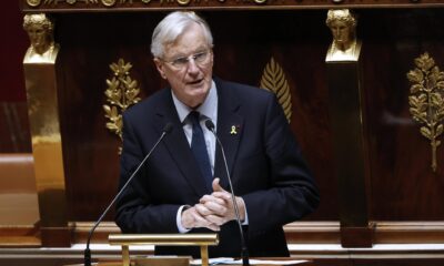 El primer ministro francés, Michel Barnier, interviene ante la Asamblea Nacional en el debate sobre su moción de censura. EFE/EPA/YOAN VALAT