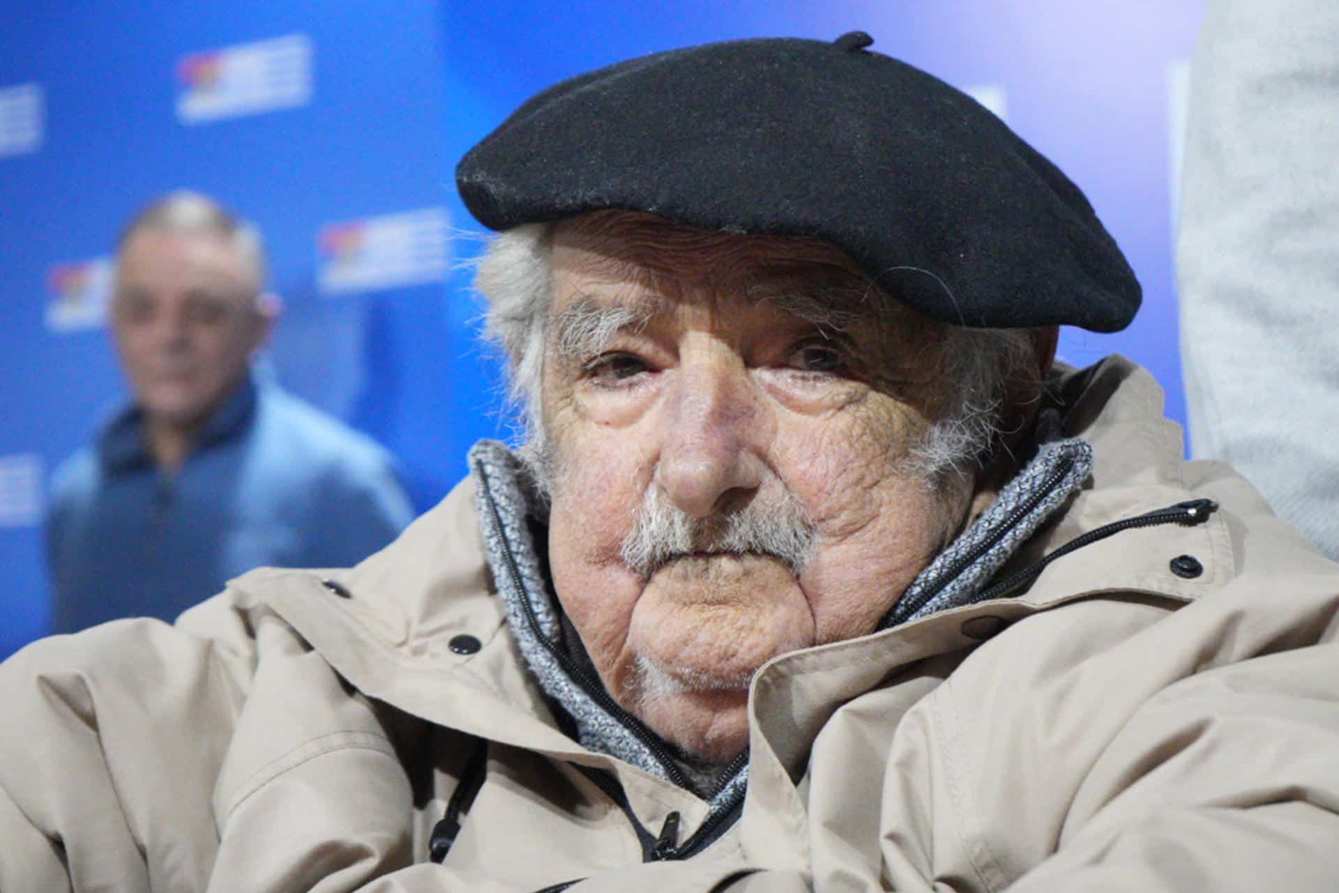 Fotografía de archivo del 27 de agosto de 2024 del expresidente de Uruguay José Mujica (2010-2015) en una reunión en Montevideo (Uruguay). EFE/ Sofía Torres