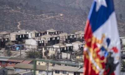 Fotografía de archivo en donde se ven viviendas afectadas por incendios en El Olivar, Viña del Mar (Chile). EFE/ Adriana Thomasa