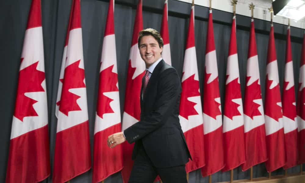 Fotografía de archivo del primer ministro de Canadá, Justin Trudeau, luego de una rueda de prensa en Ottawa (Canadá). EFE/ Chris Roussakis