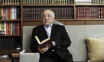 Fotografía de archivo facilitada por el diario turco Zaman el pasado 25 de marzo de 2014, que muestra al predicador islamista Fethullah Gülen durante una entrevista realizada en su casa de Pensilvania (Estados Unidos). EFE/Selahattin Sevi/Zaman Daily News SÓLO USO EDITORIAL[SOLO USO EDITORIAL]