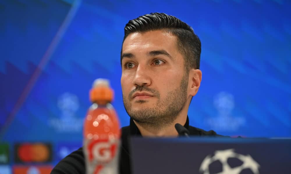 El entrenador del Borussia Dortmund Nuri Şahin, en la rueda de prensa ofrecida este lunes, en la víspera del partido de Liga de Campeones ante el Real Madrid. EFE/ Fernando Villar