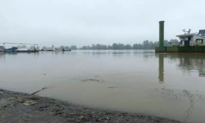 Fotografía de archivo de una vista general que muestra la inundación del río Po en el puerto de Boretto, provincia de Reggio, en el norte de Italia. EFE/EPA/ELISABETTA BARACCHI