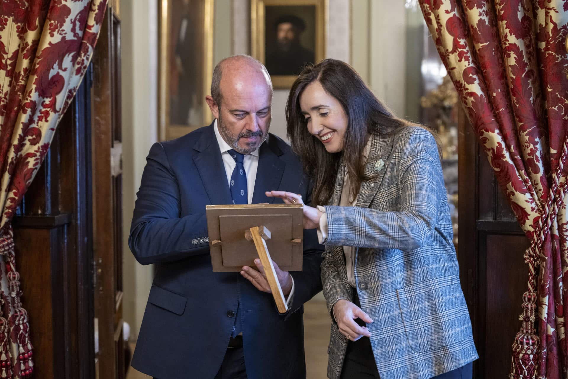 La vicepresidenta argentina, Victoria Villarruel, se reúne en Madrid con el presidente del Senado español durante su visita a España.EFE/ Fernando Villar