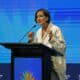 La ministra de Ambiente y Desarrollo Sostenible de Colombia, Susana Muhamad, pronuncia un discurso durante la inauguración de la COP16 este domingo, en Cali (Colombia). EFE/ Mauricio Dueñas Castañeda