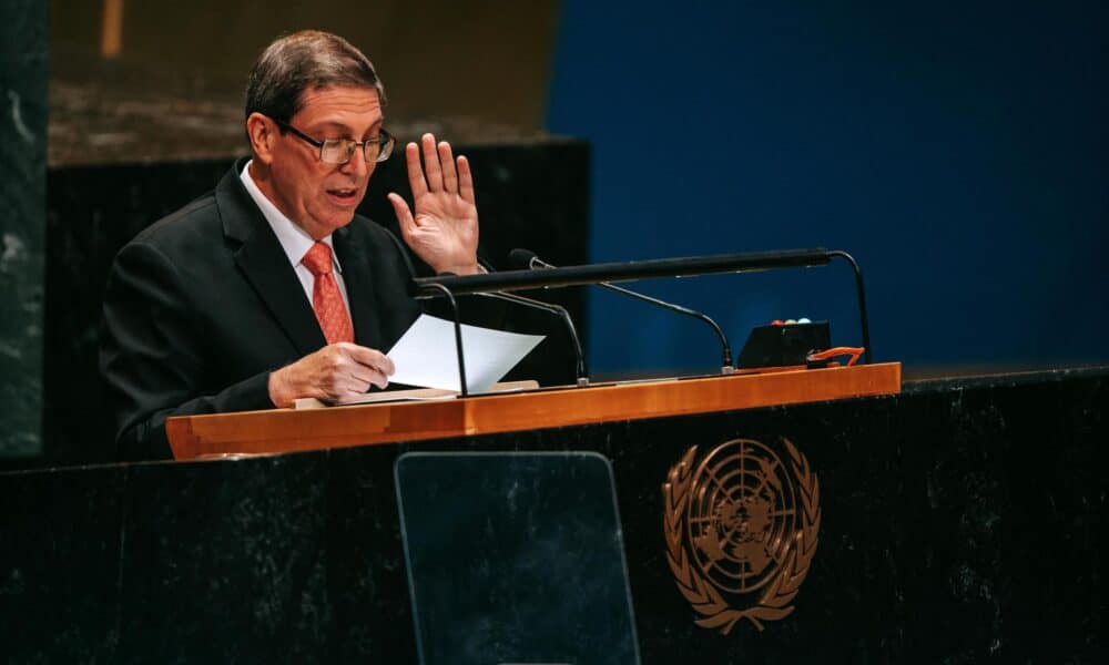 Fotografía de archivo del ministro de Relaciones Exteriores de Cuba, Bruno Rodríguez Parrilla, durante la "Cumbre del Futuro" que se celebró antes del debate general de la 79ª sesión de la Asamblea General de las Naciones Unidas, en la Sede de las Naciones Unidas en Nueva York (EE.UU.), 22 de septiembre de 2024.EFE/EPA/Olga Fedrova