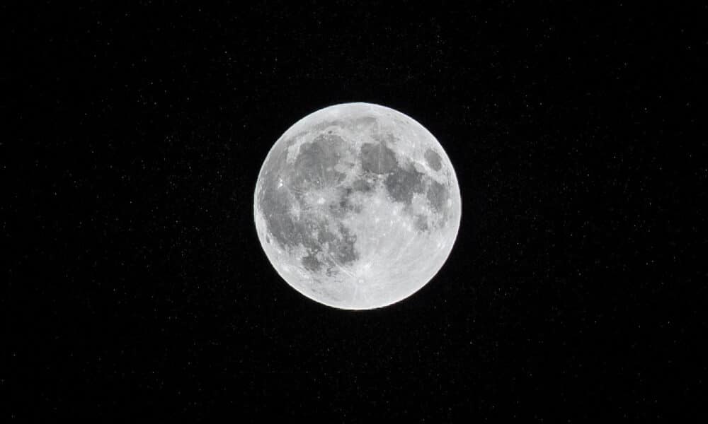 Imagen de la Luna, en una fotografía de archivo. EFE/Ismael Herrero