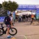 Imagen de participantes en la primera jornada del Mundial de Triatlón, que se disputa en Torremolinos (Málaga), durante la cual fallecieron dos triatletas de la categoría de veteranos, de nacionalidad británica y mexicana. EFE/ Álvaro Cabrera