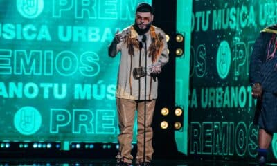 Fotografía de archivo del artista puertorriqueño Farruko en los Premios Tu Música Urbano en San Juan (Puerto Rico). EFE/Enid Salgado