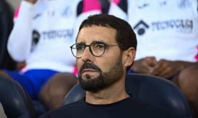 El entrenador del Getafe, José Bordalás, antes del partido de la décima jornada de LaLiga EA Sports que Villarreal CF y Getafe CF disputan este domingo en el estadio de la Cerámica. EFE/Andreu Esteban