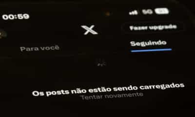 Fotografía de archivo del 30 de agosto de 2024 de un celular que muestra la aplicación de la red social X momentos después de haber dejado de funcionar en Brasil debido a un bloqueo impuesto por el Supremo Tribunal Federal, en Sao Paulo (Brasil). EFE/ Isaac Fontana