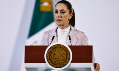 La presidenta de México Claudia Sheinbaum, habla este viernes durante su conferencia de prensa matutina en Palacio Nacional de la Ciudad de México (México). EFE/ Sáshenka Gutiérrez