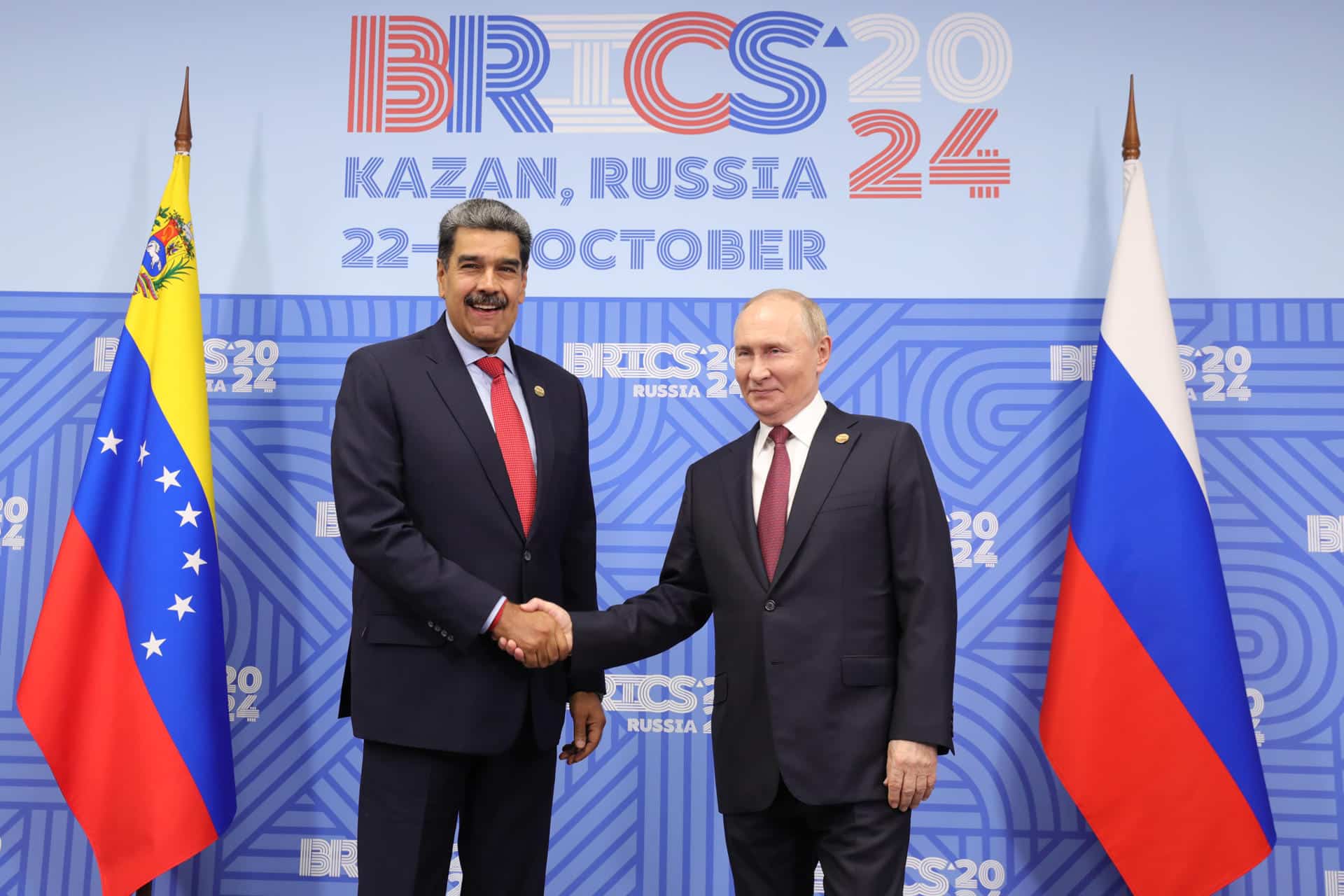 Los presidentes de Venezuela, Nicolás Maduro (izquierda) y Rusia, Vladimir Putin, este 24 de octubre en Kazan. EFE/ MIRAFLORES PRESS/EDITORIAL USE ONLY/NO SALES/ONLY AVAILABLE TO ILLUSTRATE THE ACCOMPANYING NEWS/MANDATORY CREDIT