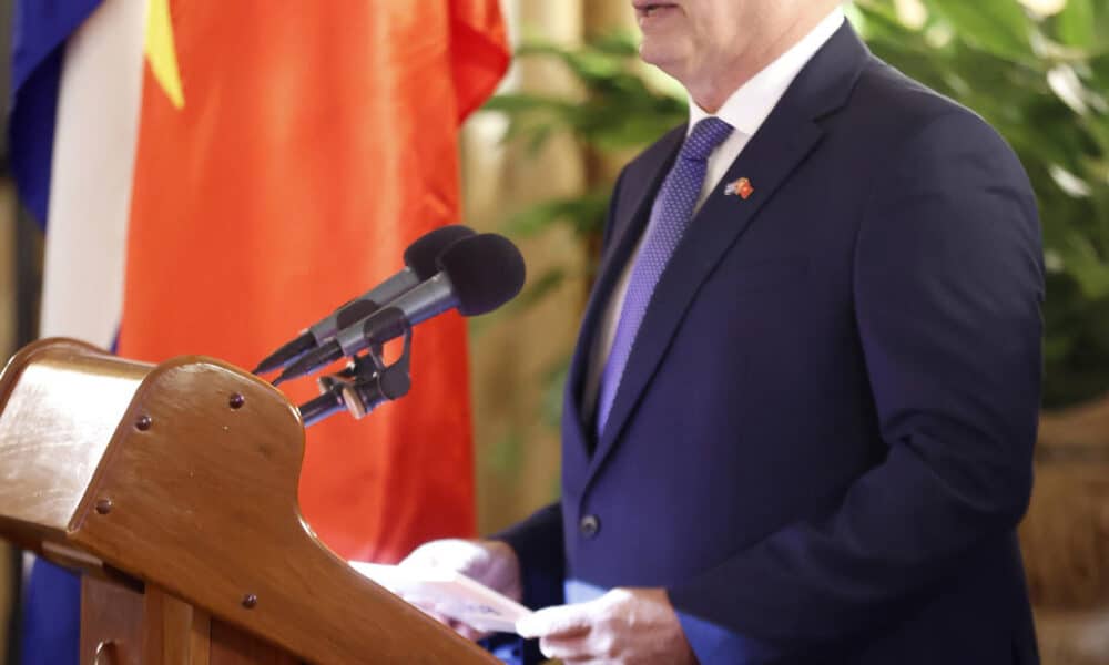 Fotografía de archivo del presidente de Cuba, Miguel Díaz-Canel, en un acto bilateral, en La Habana (Cuba). EFE/ Ernesto Mastrascusa POOL