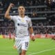 Alex Arce de LDU celebra un gol en una imagen de archivo. EFE/ José Jácome