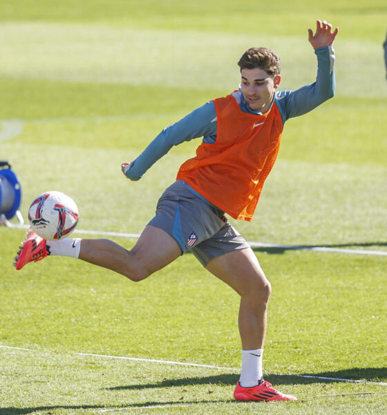 Julián Álvarez, una de las figuras de la selección de Argentina, durante en un entrenamiento con el Atlético Madrid. EFE/Rodrigo Jiménez