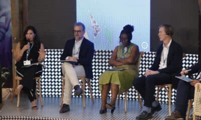 Desde la izquierda, la viceministra de Minas y Energía de Colombia, Kelly Johana Rocha; Pedro Manuel Moreno, secretario general adjunto de ONU; Nafi Chinery, directora África NRGI, y John Lindberg, jefe de Política y Asuntos Públicos del Consejo Internacional de Minería y Metales ICMM, participan en el panel 'Dotar de recursos a la transición energética', en Cali (Colombia). EFE/ Ernesto Guzmán