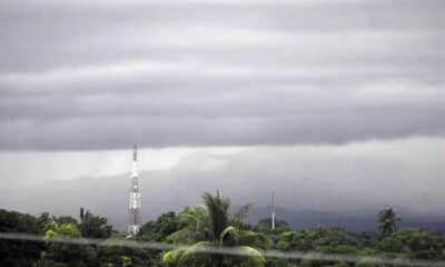 Fotografía satelital cedida el 19 de octubre de 2024 por la Oficina Nacional de Administración Oceánica y Atmosférica (NOAA) a través del Centro Nacional de Huracanes (NHC) estadounidense donde se muestra la localización del huracán Oscar en el Atlántico.EFE/NOAA-NHC