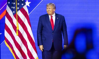 Fotografía de archivo en donde se ve al expresidente estadounidense Donald Trump en la Conferencia de Acción Política Conservadora (CPAC). EFE/JIM LO SCALZO