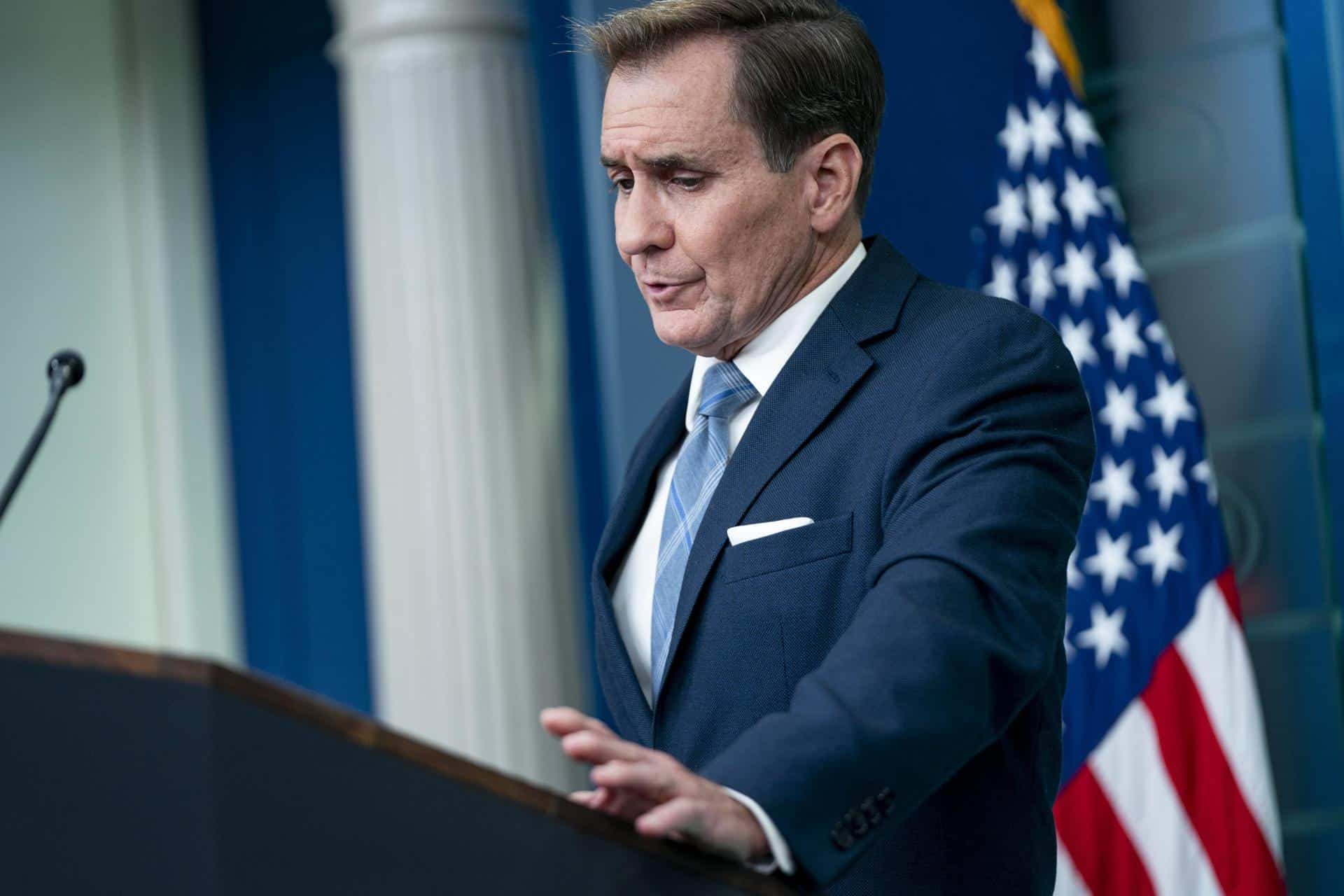 Fotografía de archivo del asesor de comunicaciones de seguridad nacional, John Kirby, habla durante la conferencia de prensa diaria en la sala de reuniones James S. Brady de la Casa Blanca en Washington, DC, EE. UU., el 18 de septiembre de 2024.EFE/EPA/Bonnie Cash / POOL