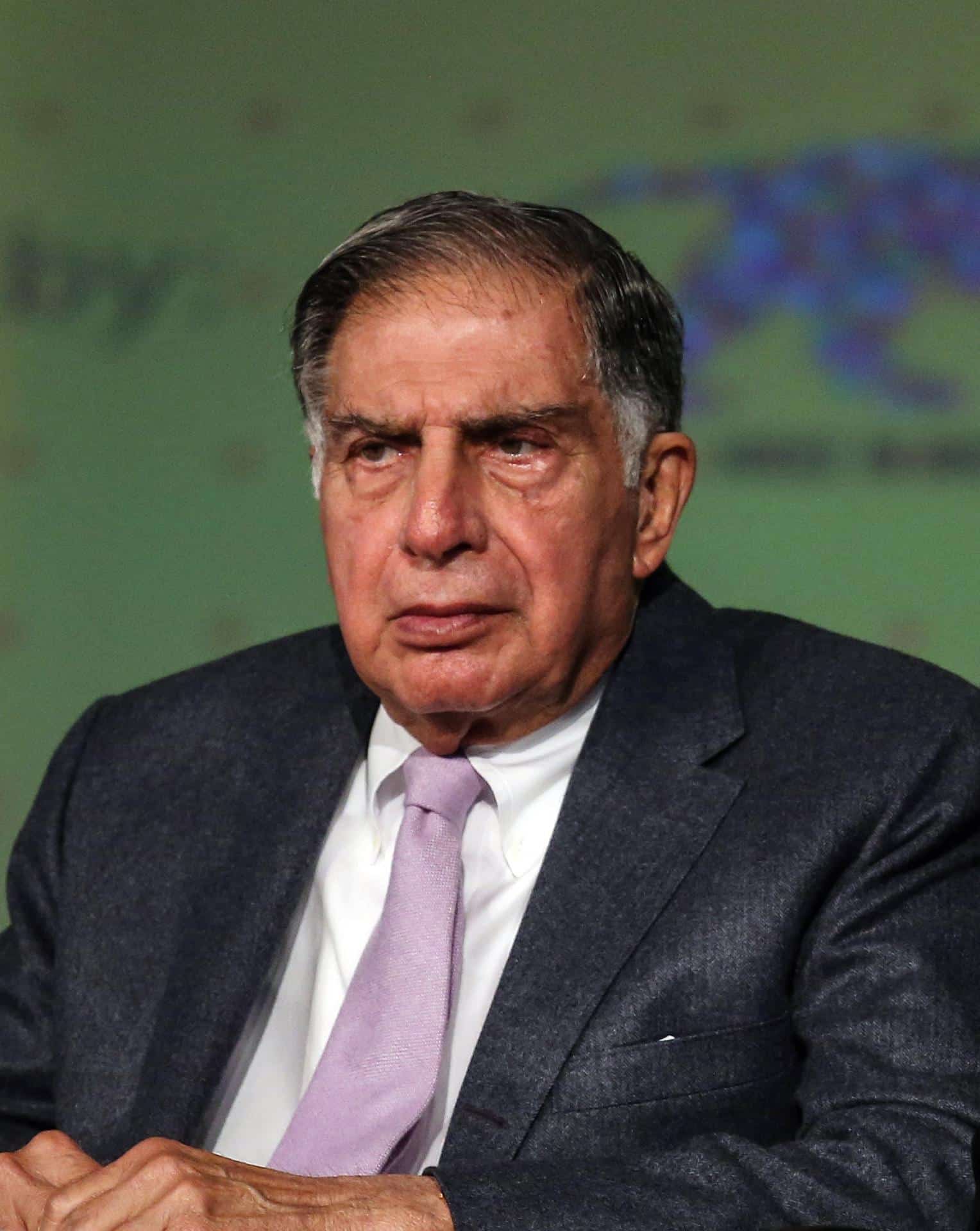 Imagen de archivo fechada el 15 de febrero de 2016 del magnate empresarial indio Ratan Tata en Mumbai, India. EFE/EPA/DIVYAKANT SOLANKI