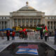 Cientos de personas participan en una concentración frente al Capitolio a favor de Palestina este 5 de octubre de 2024, en Fajardo (Puerto Rico). EFE/Thais Llorca