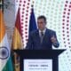 El primer ministro de España, Pedro Sánchez, habla durante la 'Cumbre Empresarial España-India' en Mumbai, India. (España) EFE/EPA/DIVYAKANT SOLANKI