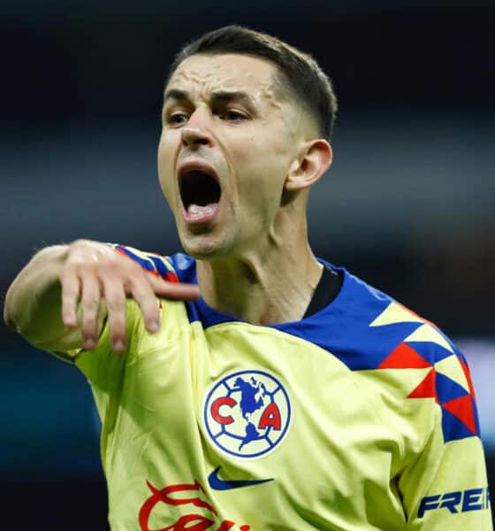 Álvaro Fidalgo del América reacciona durante un juego en el estadio Azteca de la Ciudad de México (México). Archivo. EFE/ Sáshenka Gutiérrez