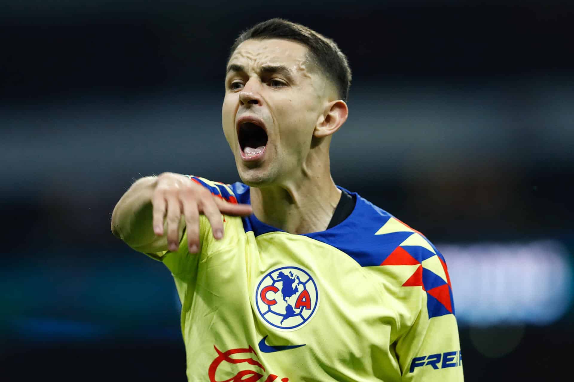 Álvaro Fidalgo del América reacciona durante un juego en el estadio Azteca de la Ciudad de México (México). Archivo. EFE/ Sáshenka Gutiérrez