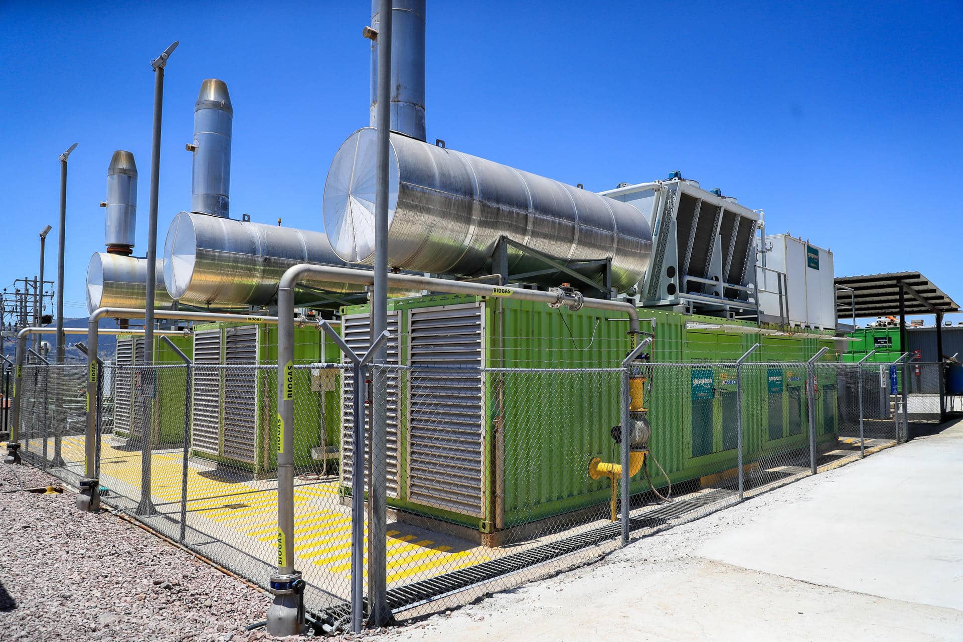 Fotografía de la planta de biogás operada por la empresa Gasgreen, este 17 de octubre de 2024 en Quito (Ecuador). EFE/ José Jácome