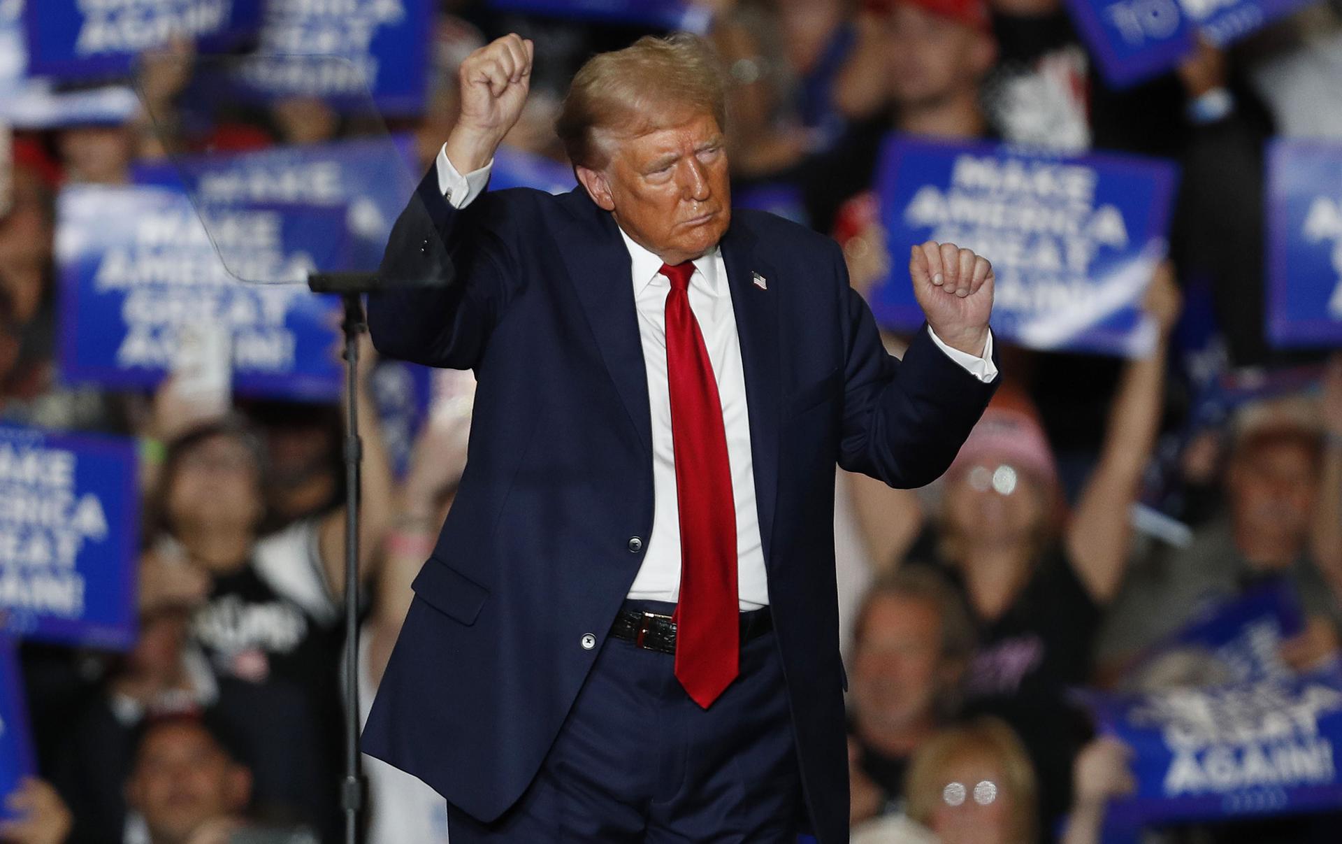 Foto de archivo del expresidente de EE.UU. Donald Trump. EFE/EPA/DAVID MAXWELL