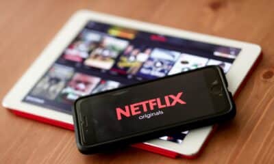 Imagen de archivo de la plataforma Netflix en un teléfono inteligente. EFE/EPA/Sedat Suna