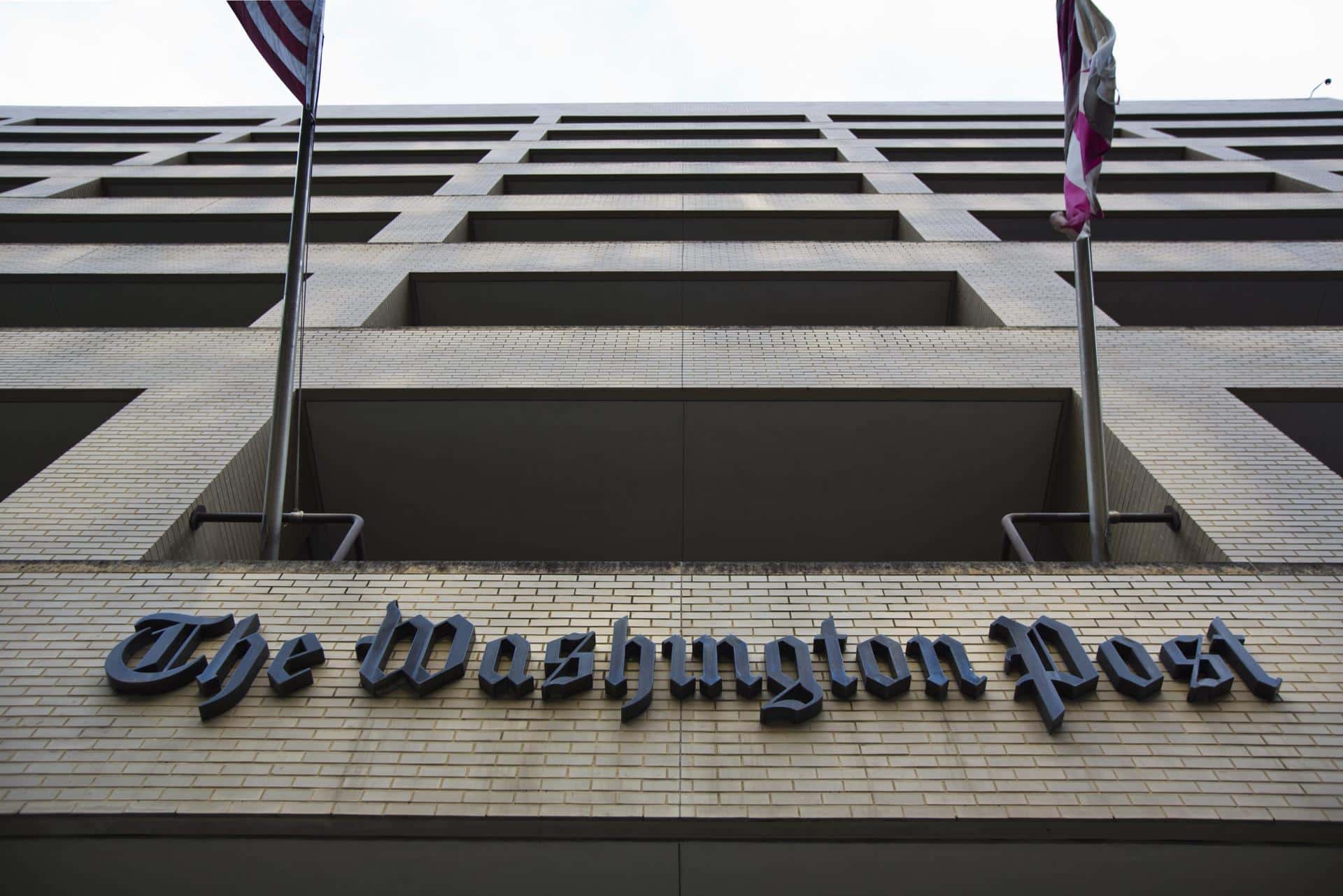 Vista general de la fachada del edificio del The Washington Post. Imagen de archivo. EFE/JIM LO SCALZO